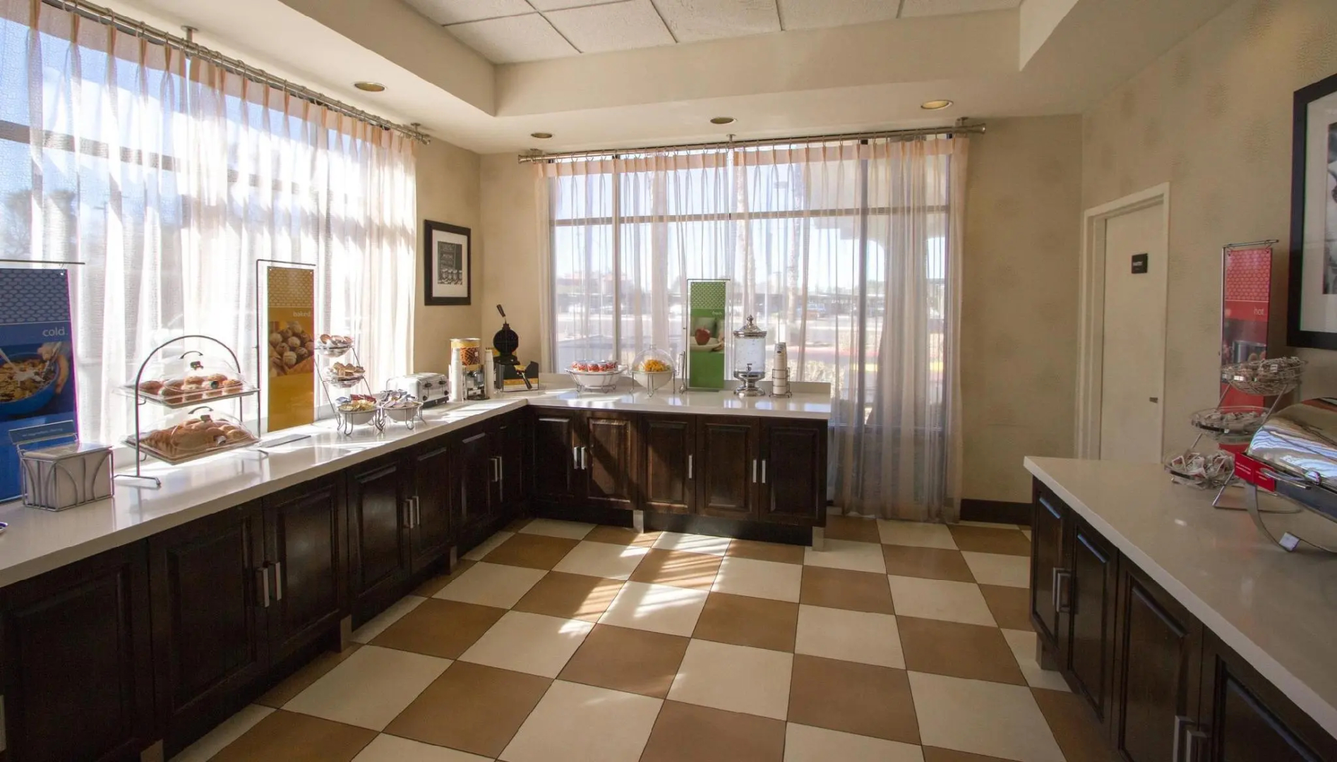 Hampton Inn Tucson-Airport