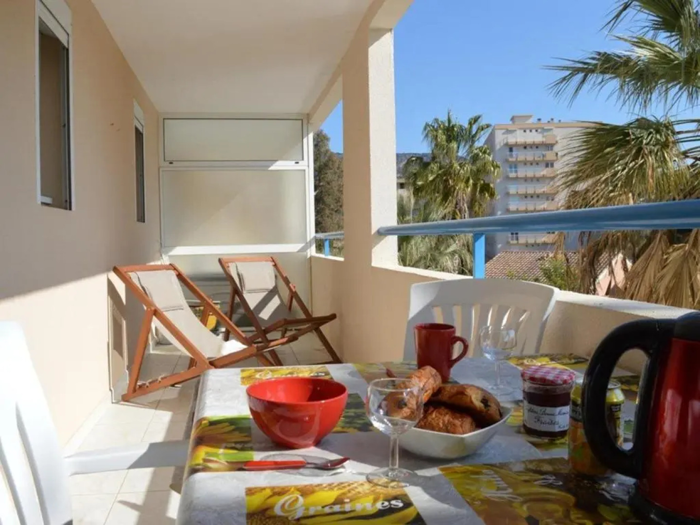 Appartement Le Lavandou, 3 pièces, 6 personnes - FR-1-251-65