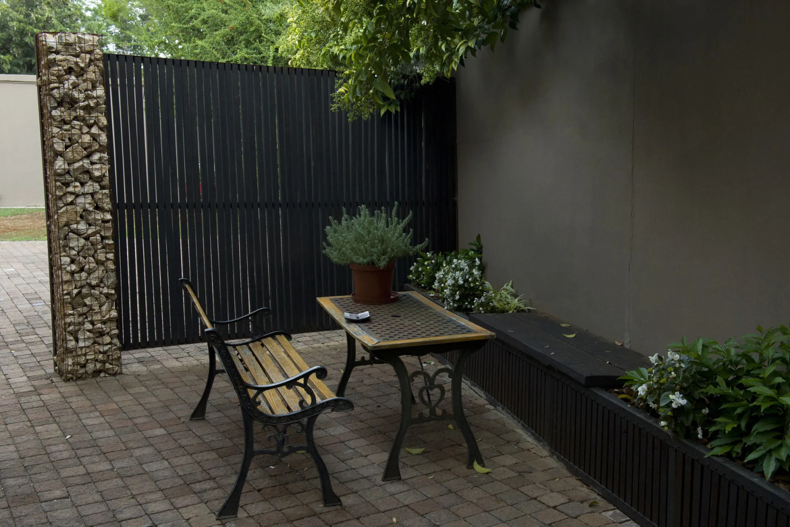 Cottonwood Guesthouse