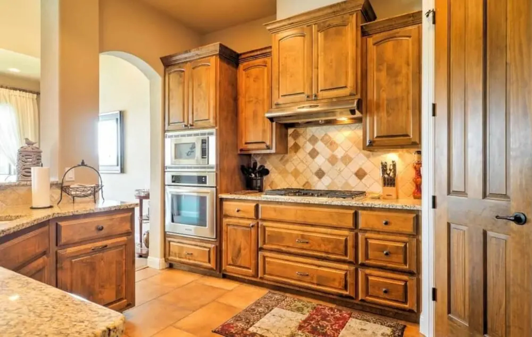 THE Living Local Lakeway Cove on Lake Travis