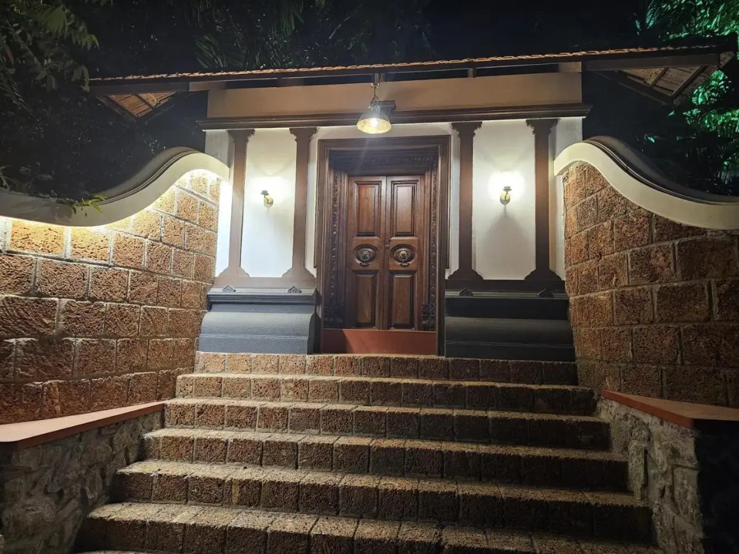 The Isle By Area 707