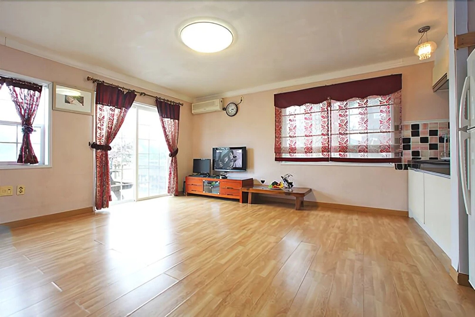 Anmyeondo Marimo Pension