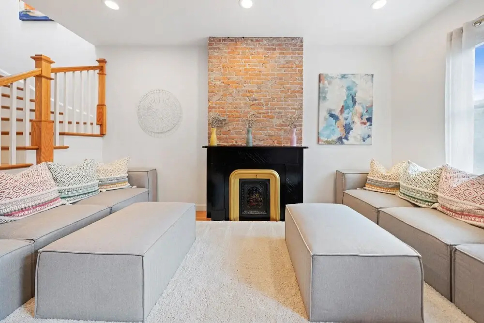 Simon Stays I Urban Oasis