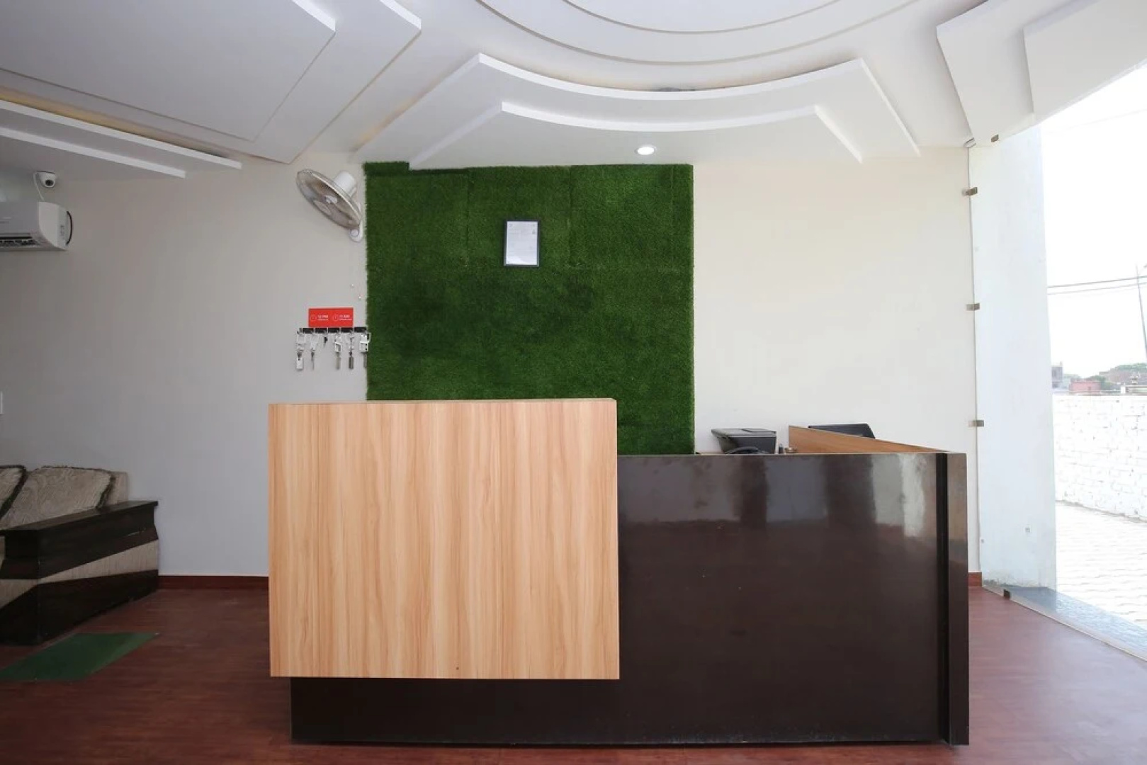 Mehra Dhaba by OYO Rooms