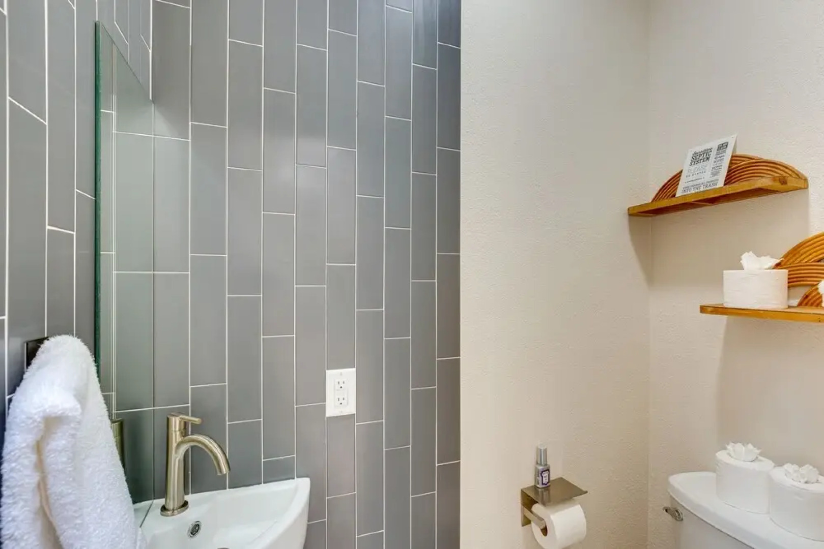 Cedar Creek Lake Retreat - Near Wedding Venues