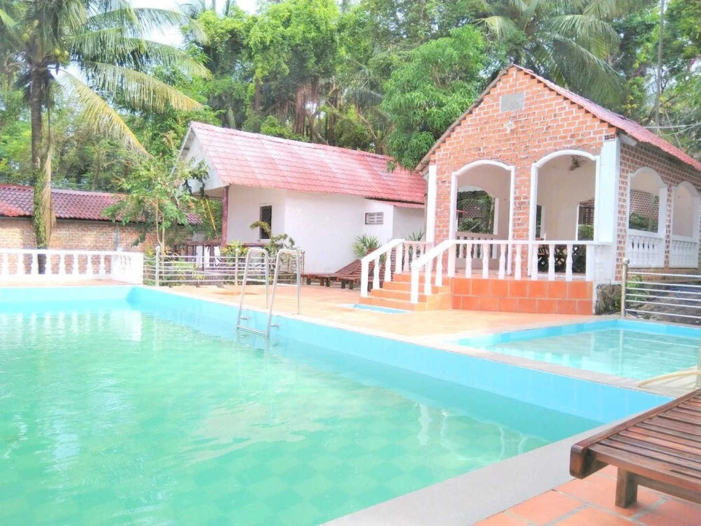 Kim Minh Resort