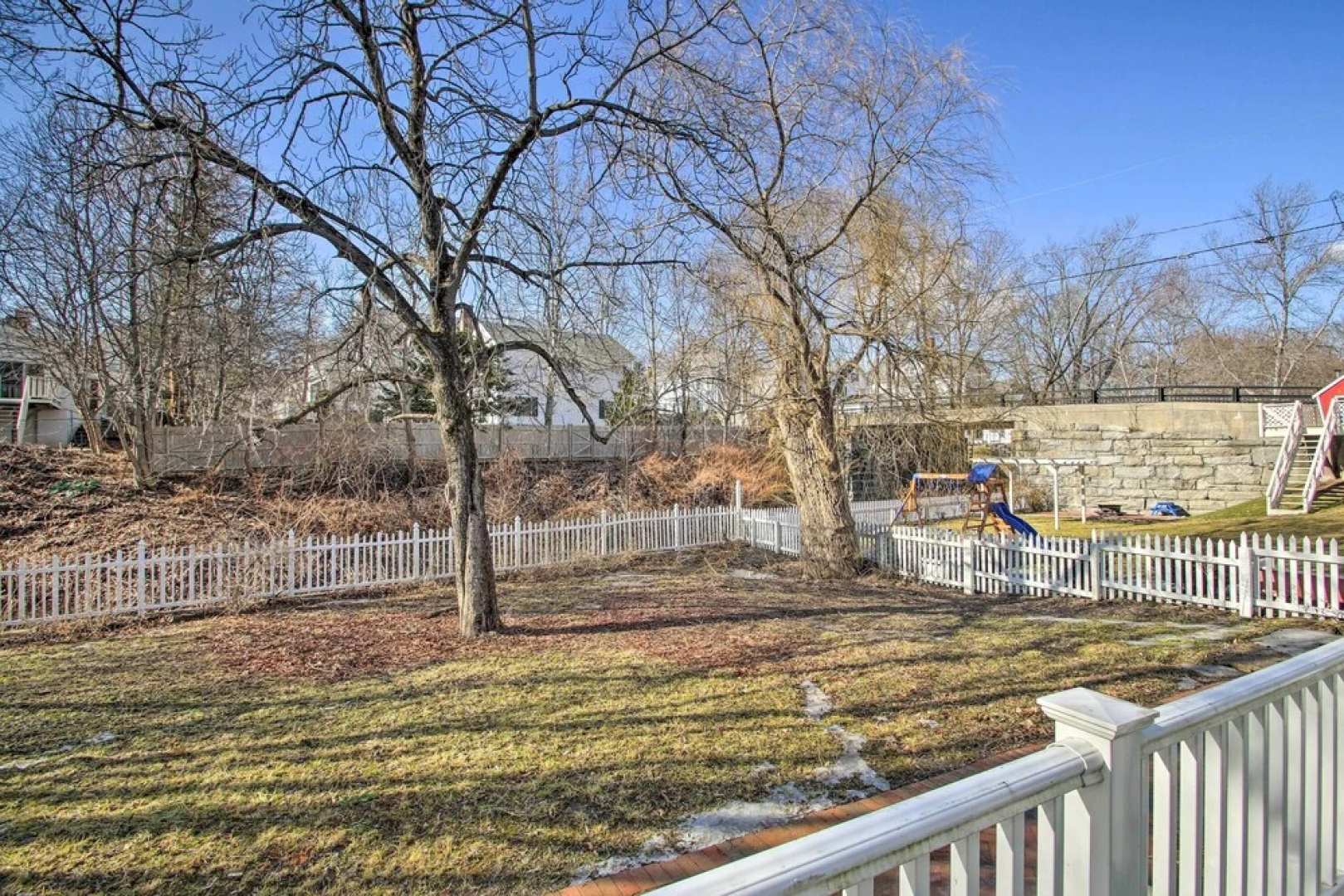 Historic Bath Home, Walk to Waterfront Park!