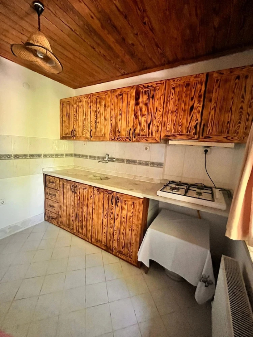 Gokceada Uysallar Köy Evi
