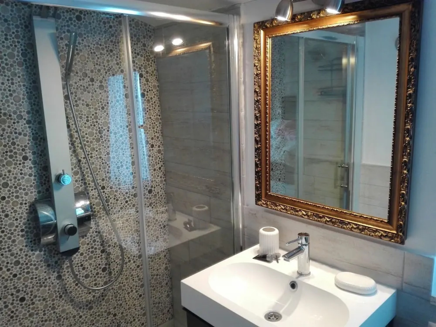 Romantica Evasione Bed & Breakfast