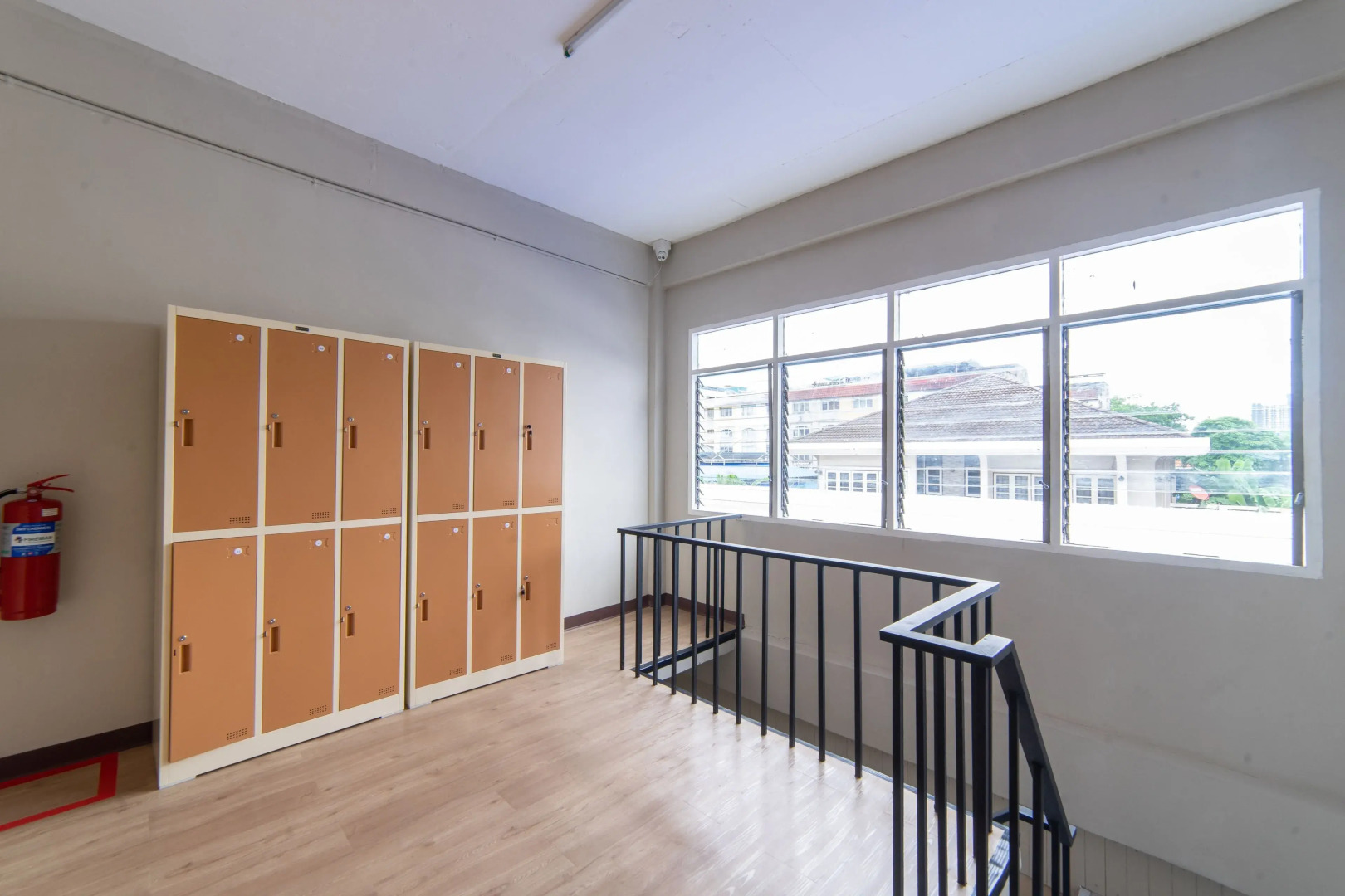 Napa Hostel Samrong Station