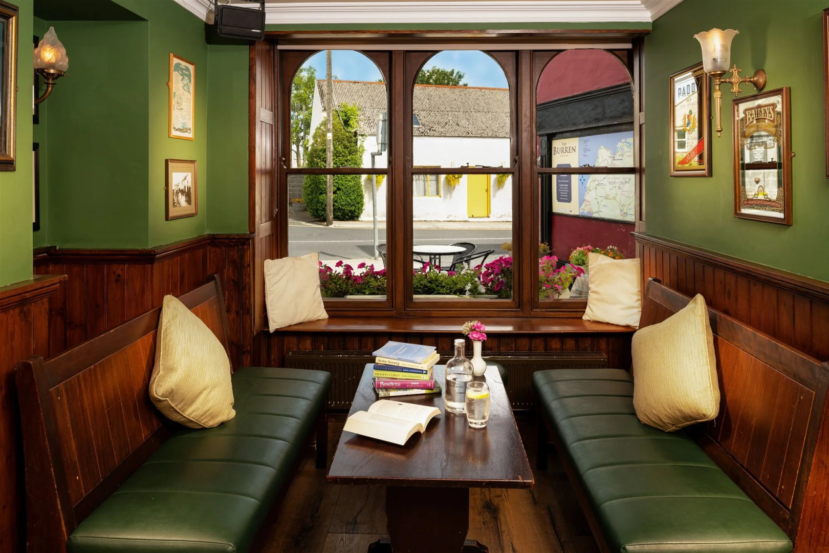 Hylands Burren Hotel