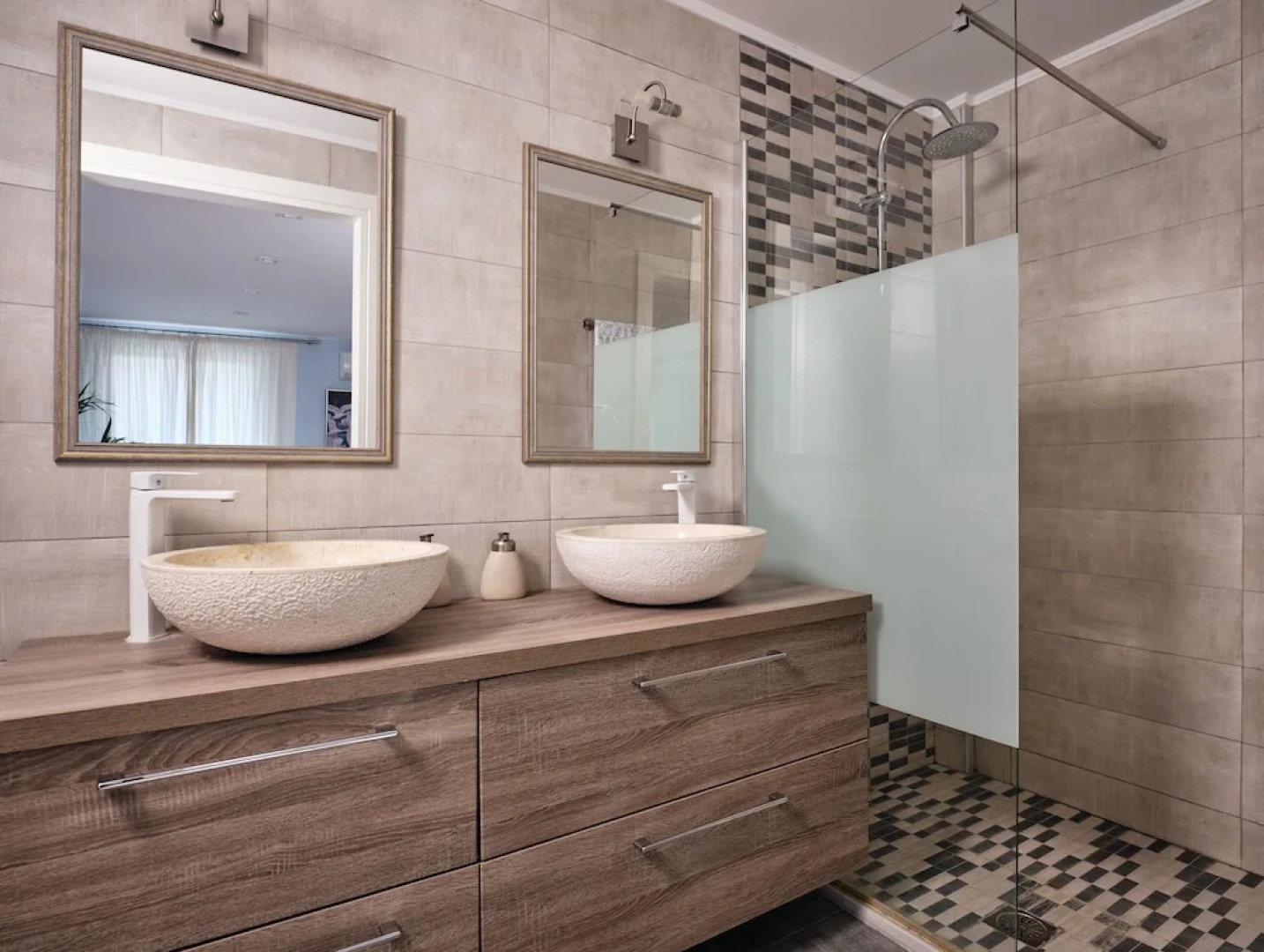 Living Waters Retreat House and B&B