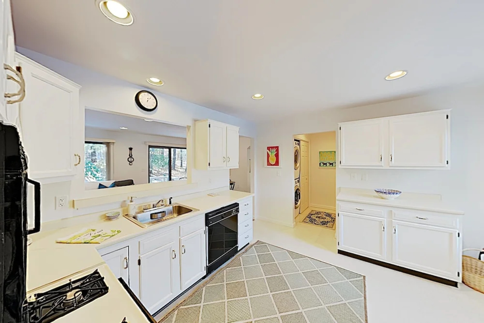 New Listing! Cape Haven - Steps To Fells Pond 3 Bedroom Home