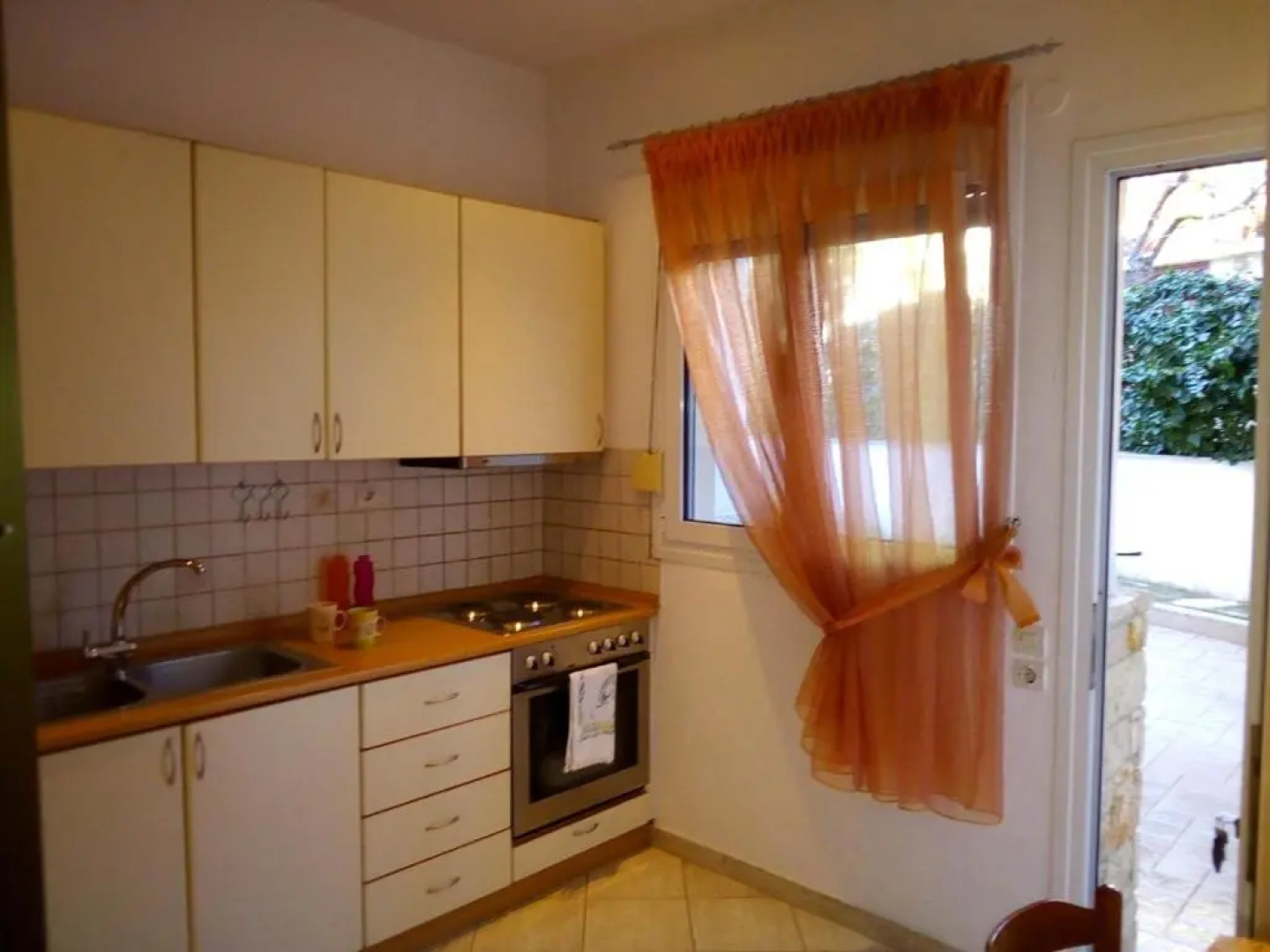 ΜΕΖΟΝΕΤΑ.ΜΑΡΙΑ