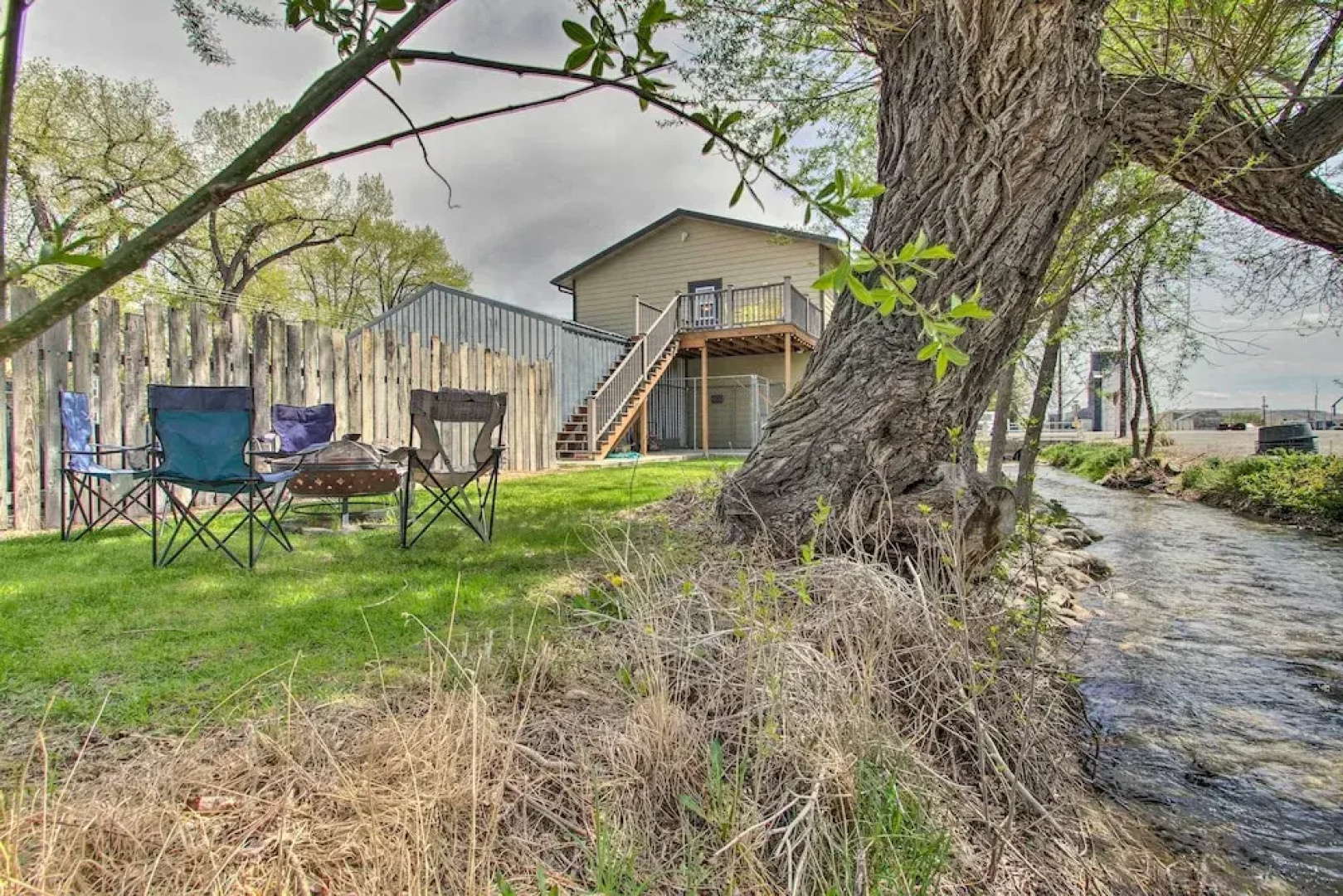 Chic Retro Retreat in Choteau: Walk to Dtwn!