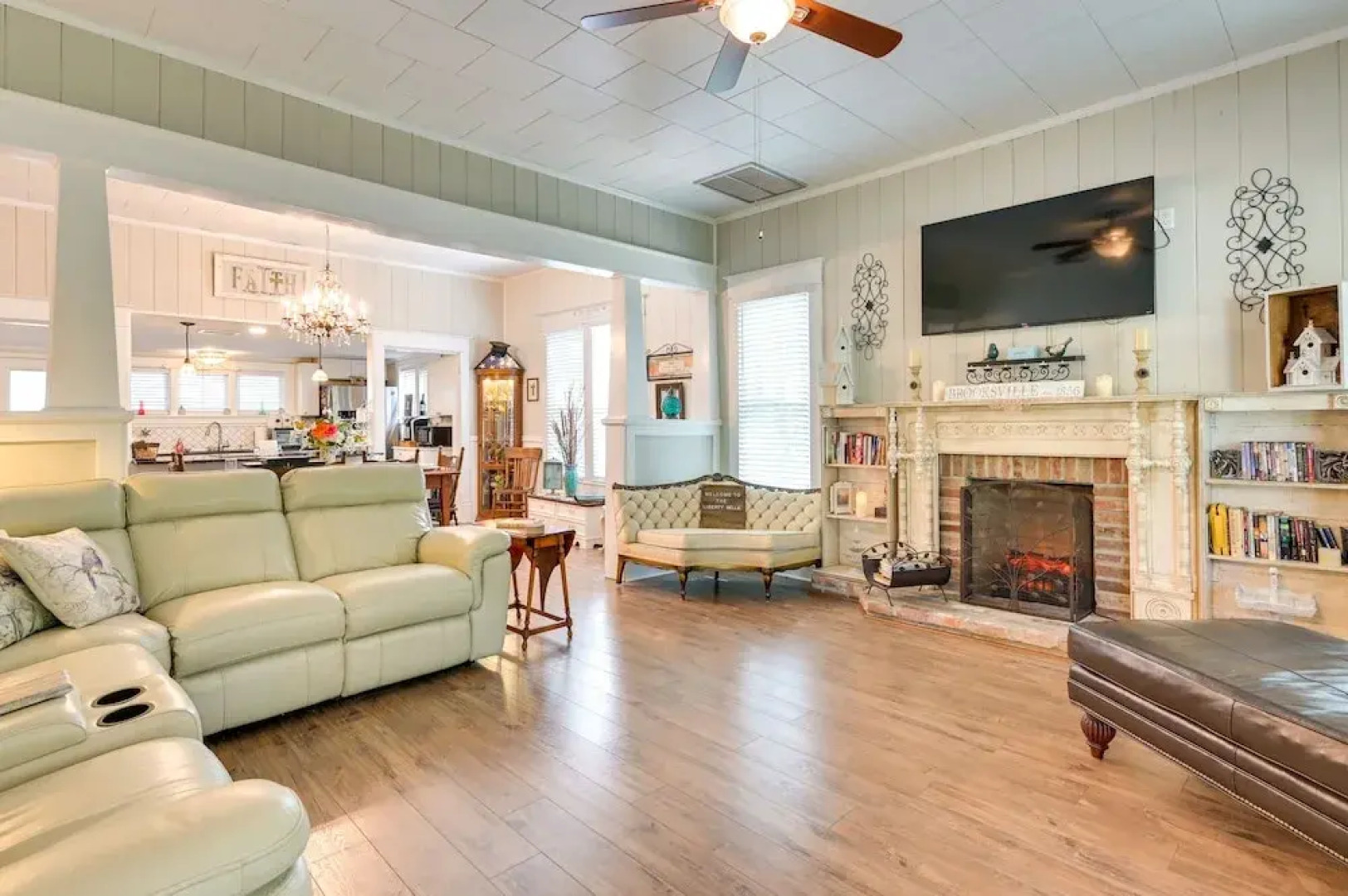 'the Liberty Belle' Home Near Dwtn Brooksville!