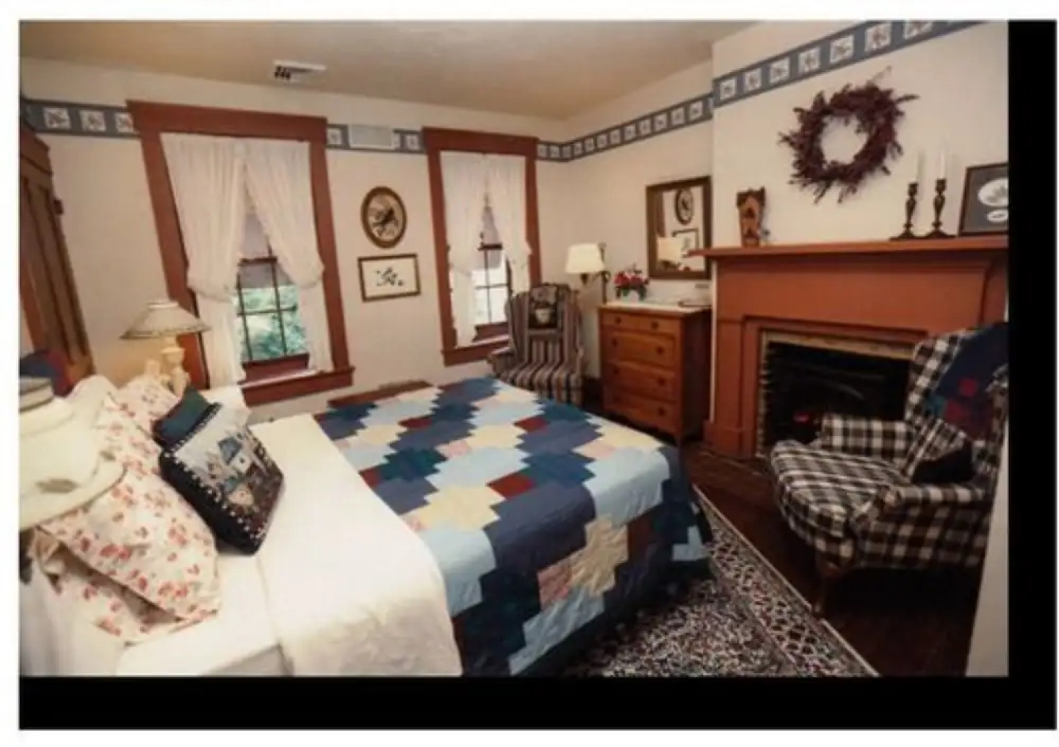 Deer Creek Winery and Watson Estate Bed & Breakfast