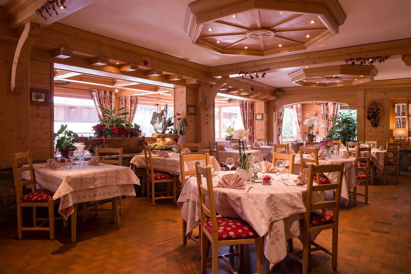 Neige et Roc, The Originals Relais