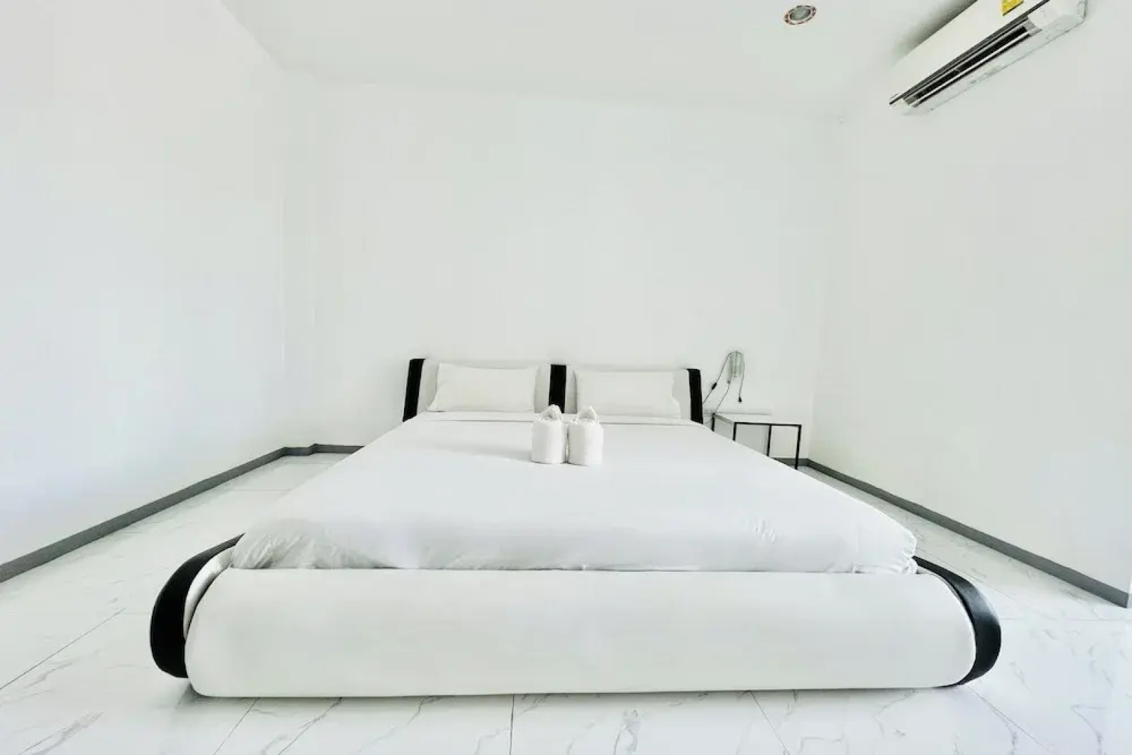 Parichat Bandung Hotel