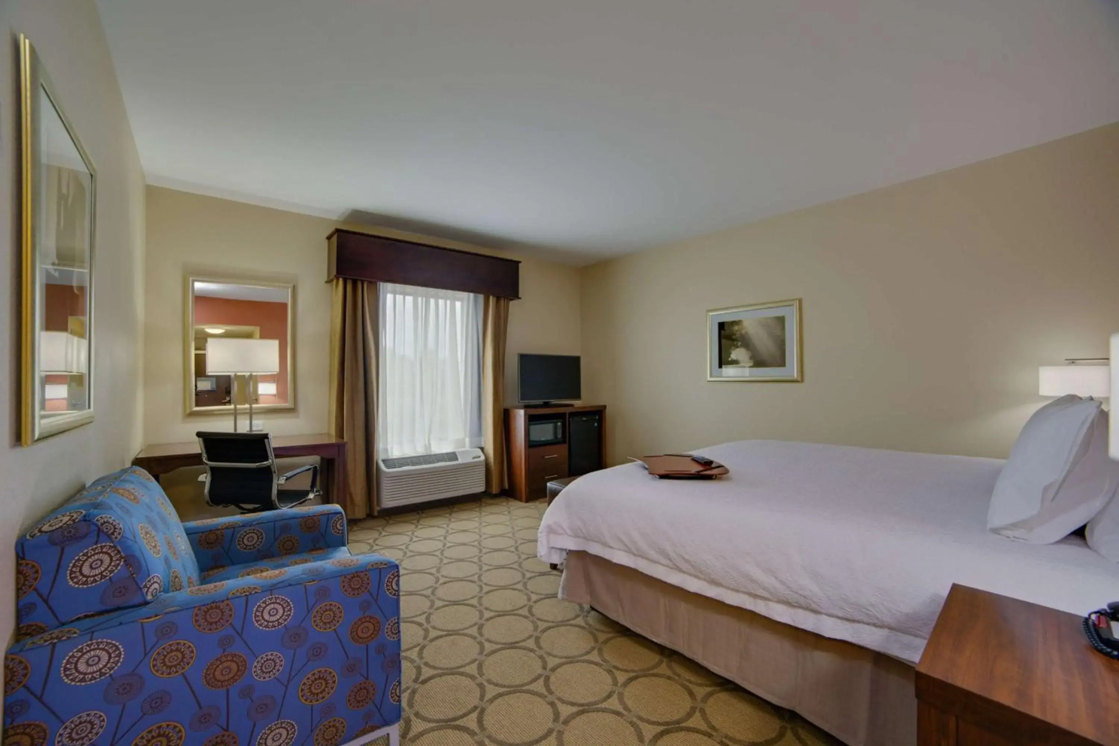 Hampton Inn & Suites Philadelphia/Bensalem