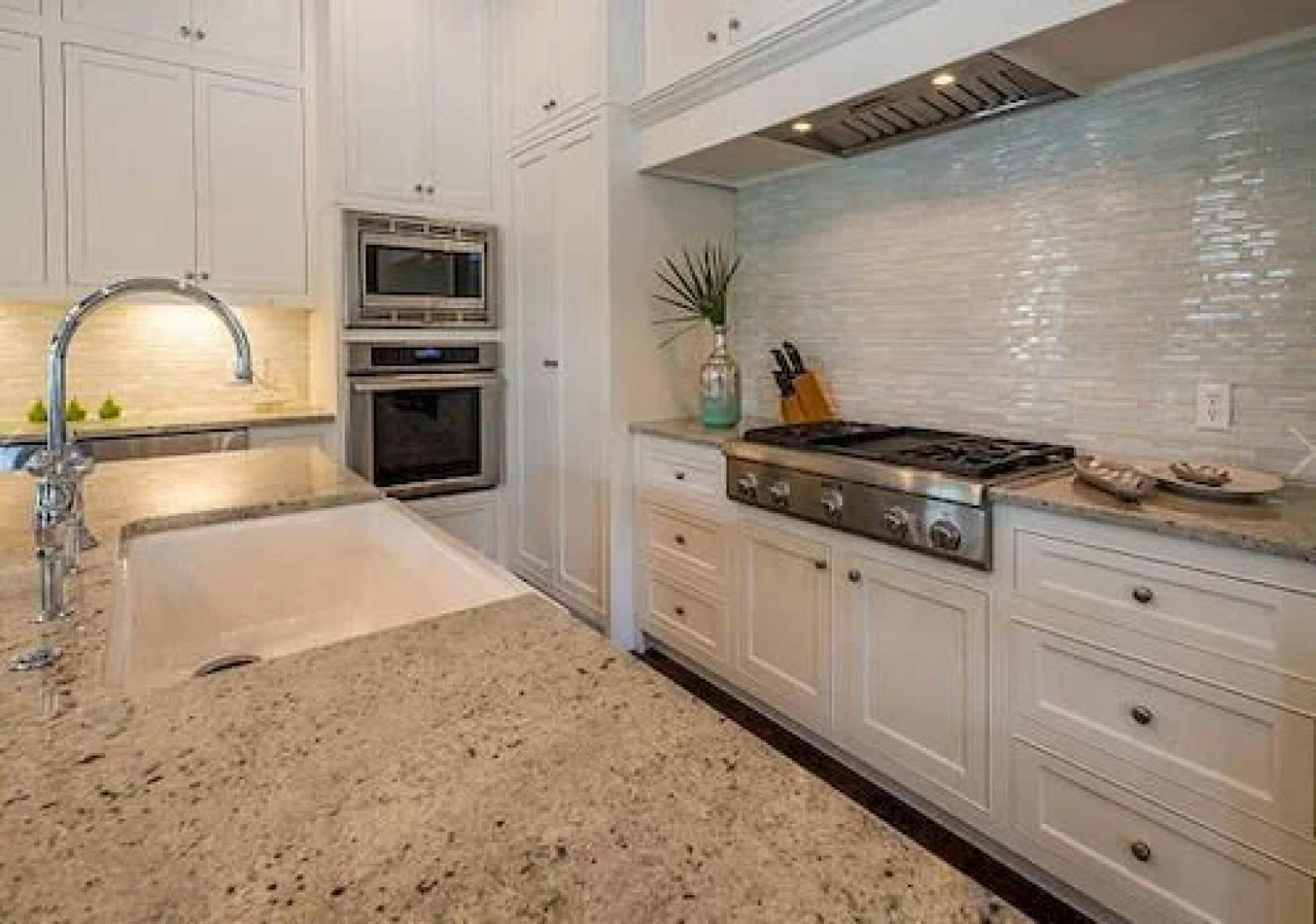 Watercolor Vacations by 360 Blue