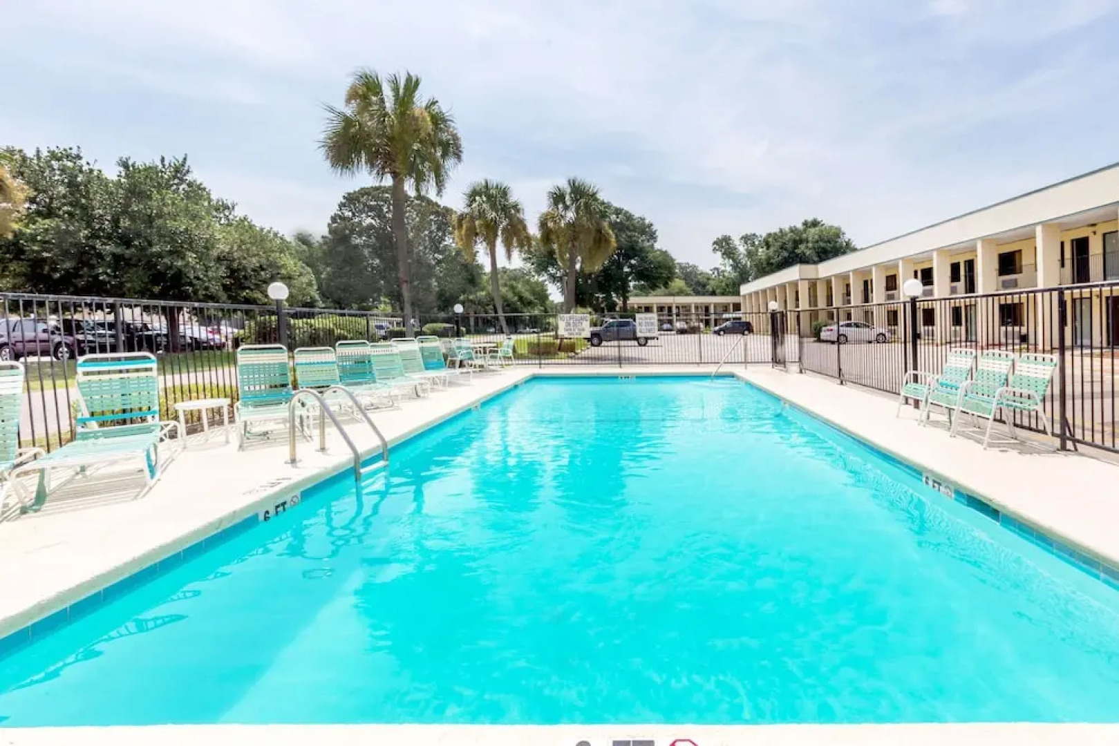 Days Inn Little River