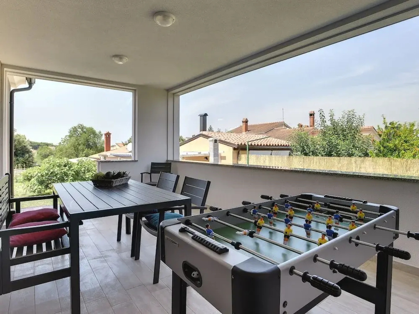 Modern Villa in Pula With Garden