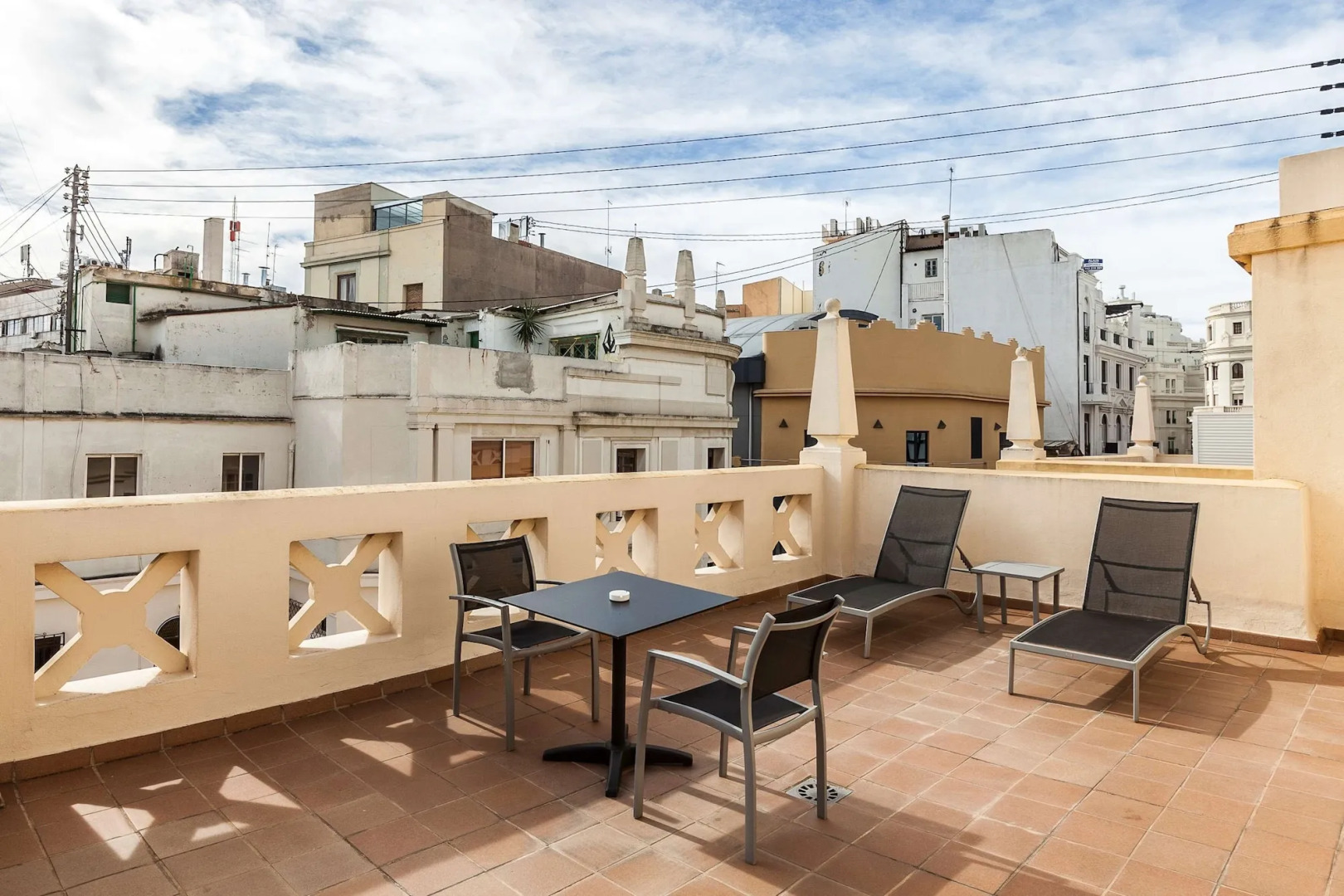 Catalonia Excelsior Hotel