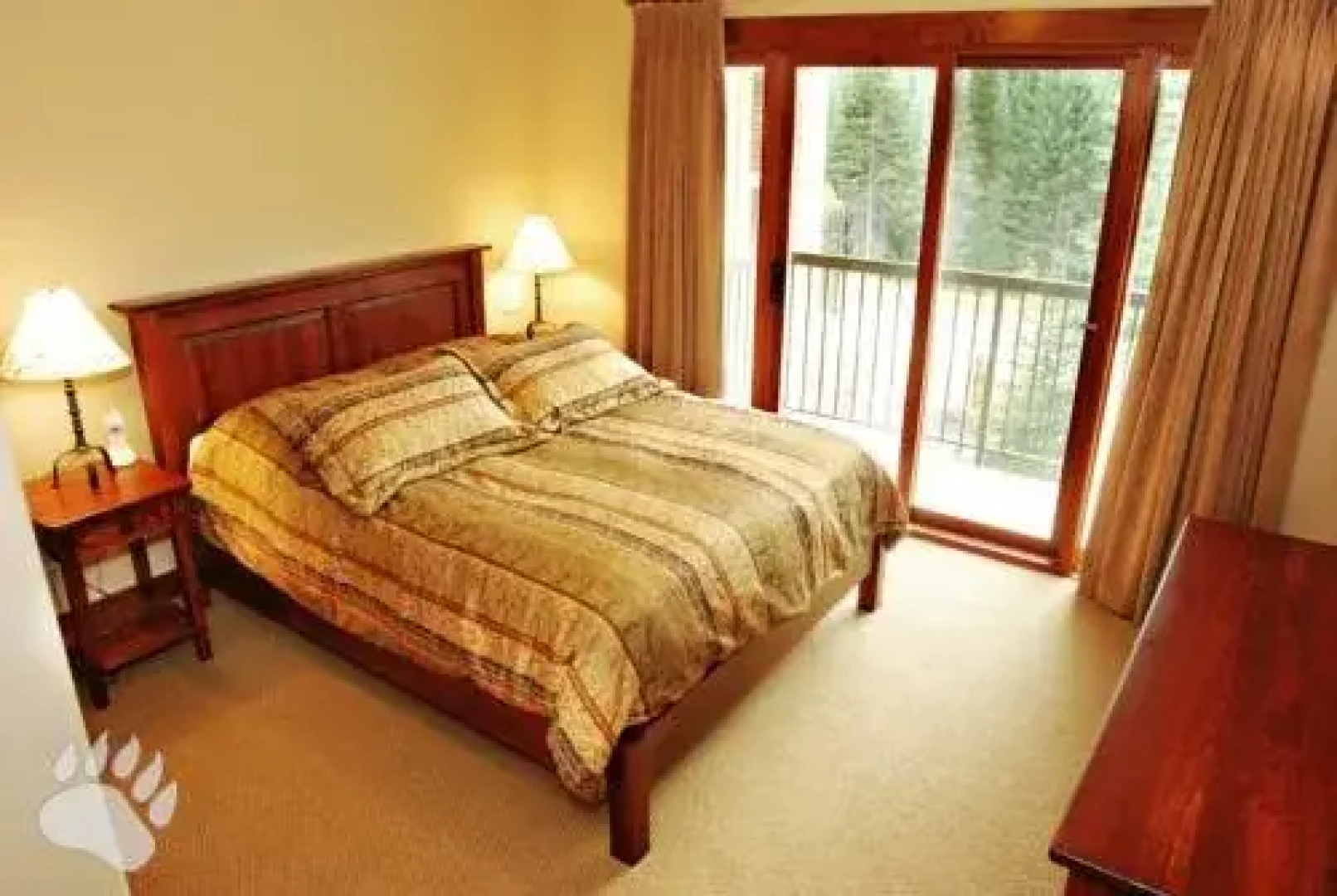 Woodhaven by Bear Country