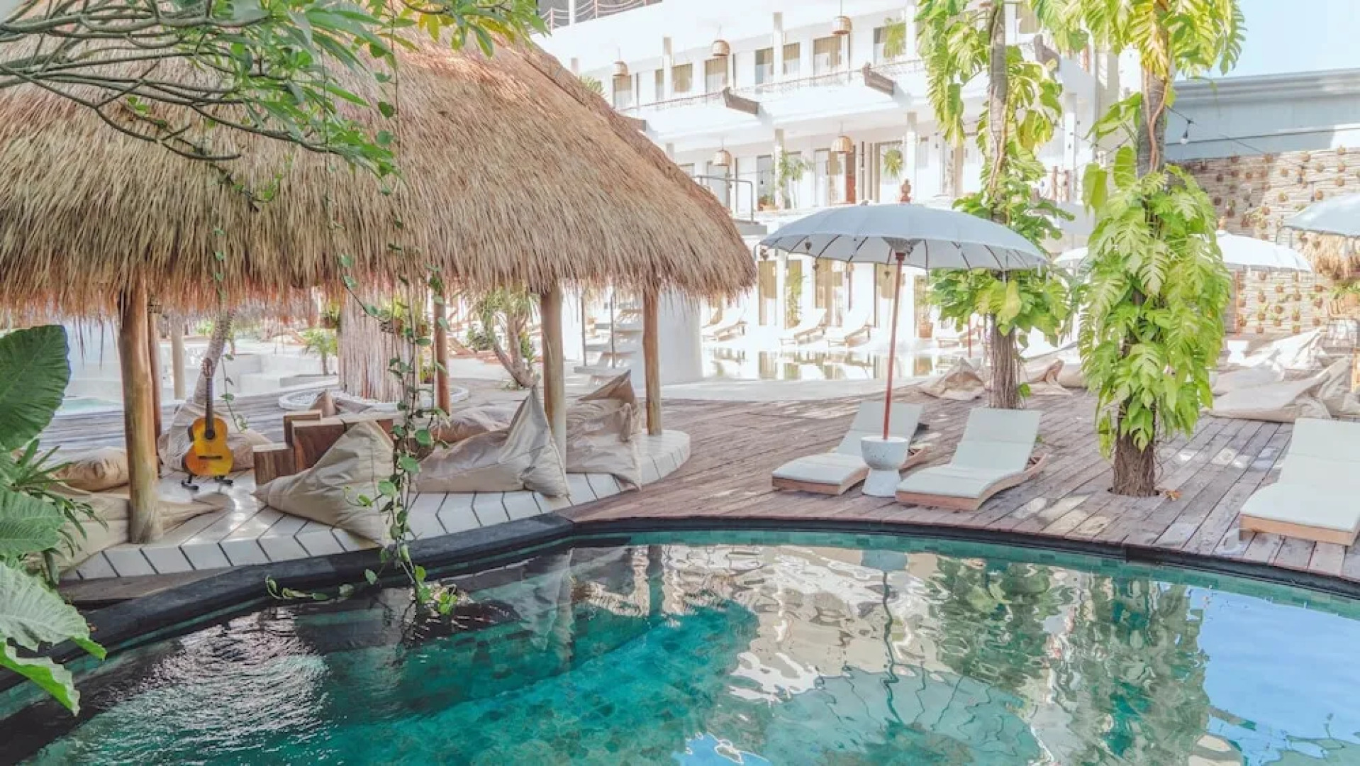 The Green Room Canggu - Hostel