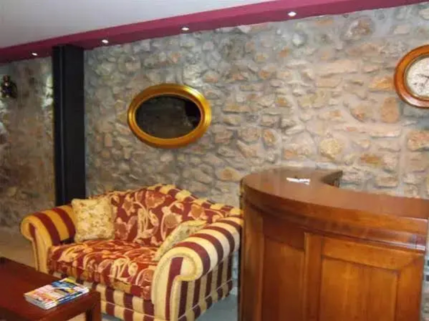 Apartamentos Entrepalacios