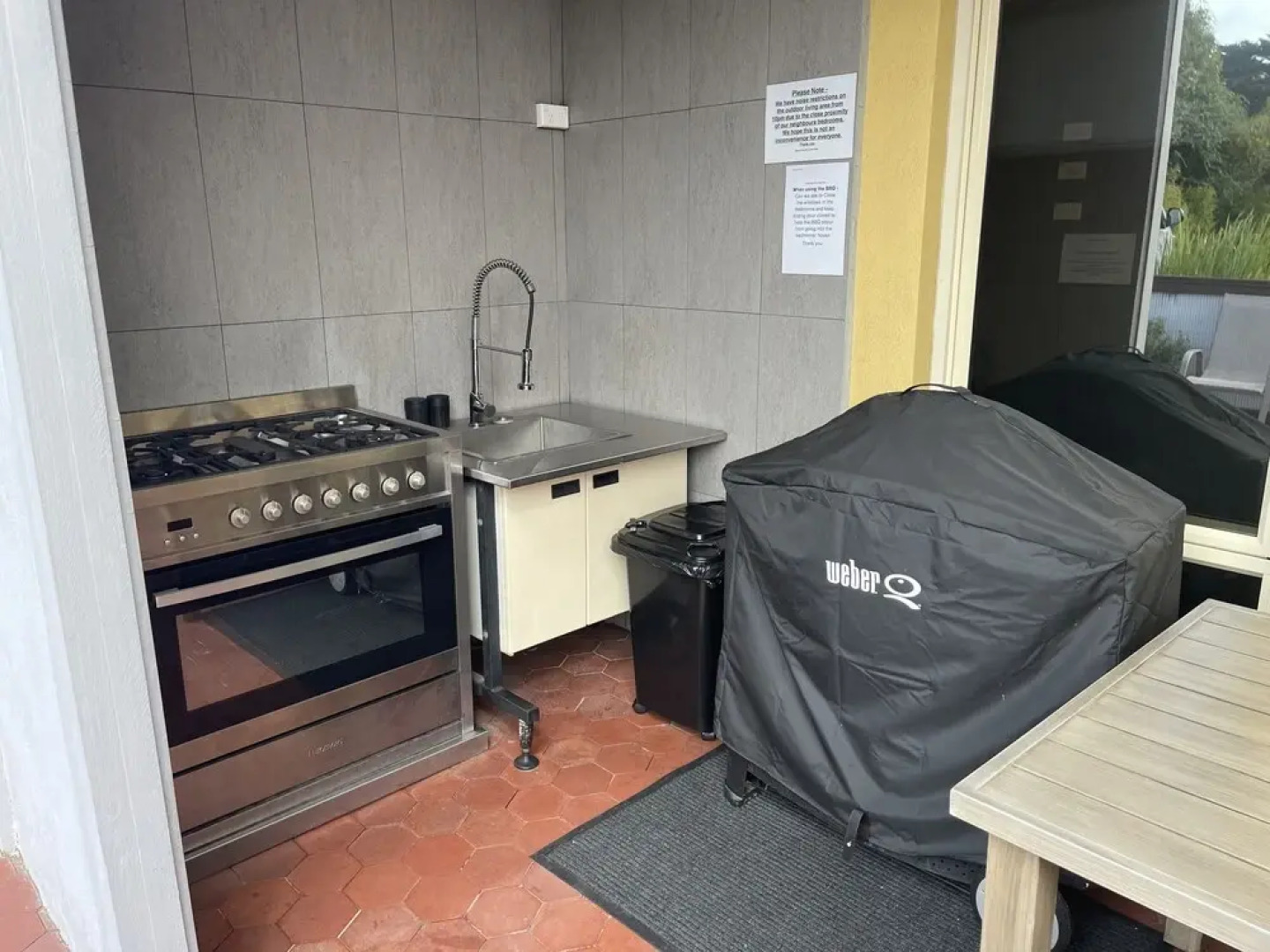 Austral Place 88 via Merri River