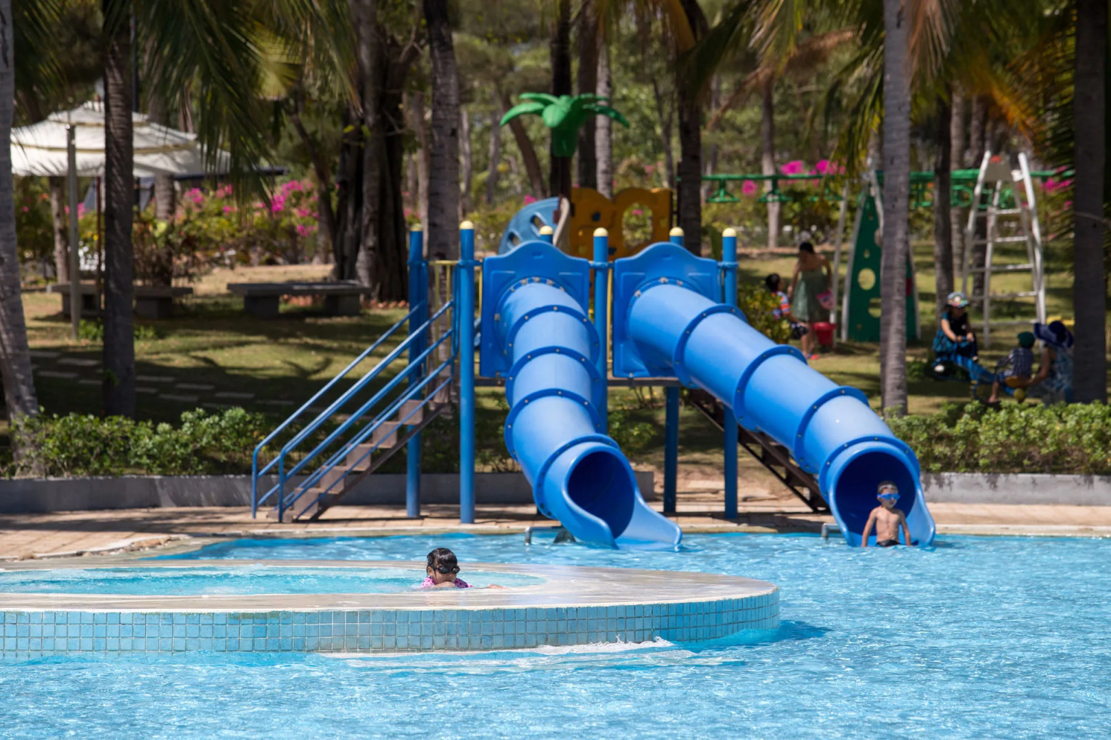 Sea Links Beach Hotel