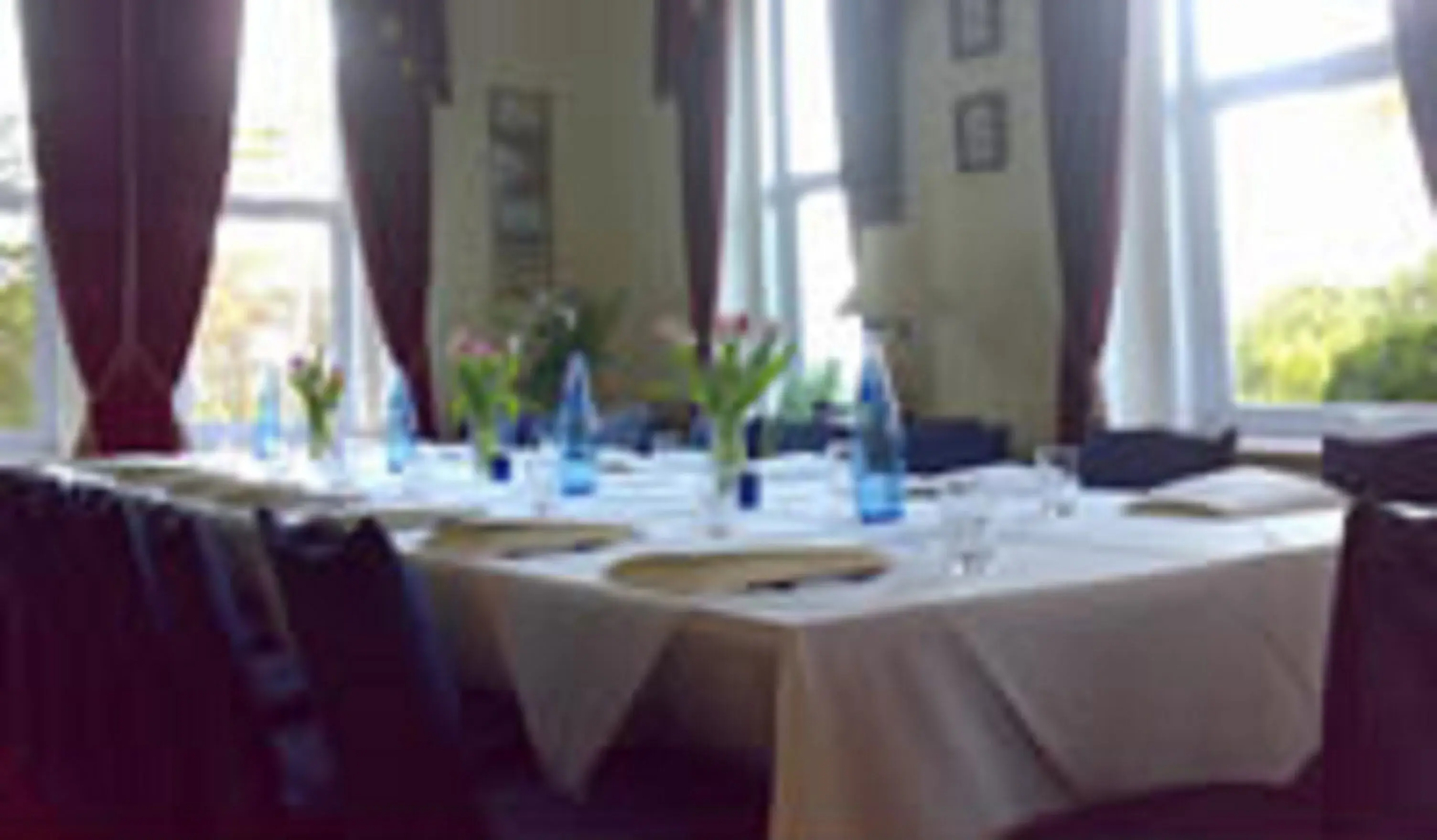 Bourne Hall Country