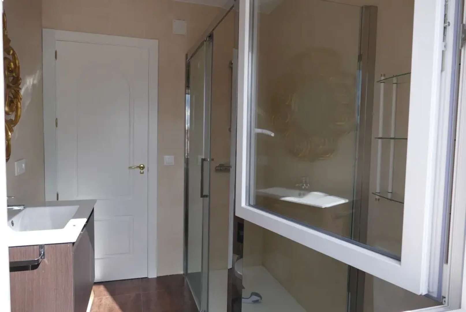 2 Bedrooms Town House for Rent