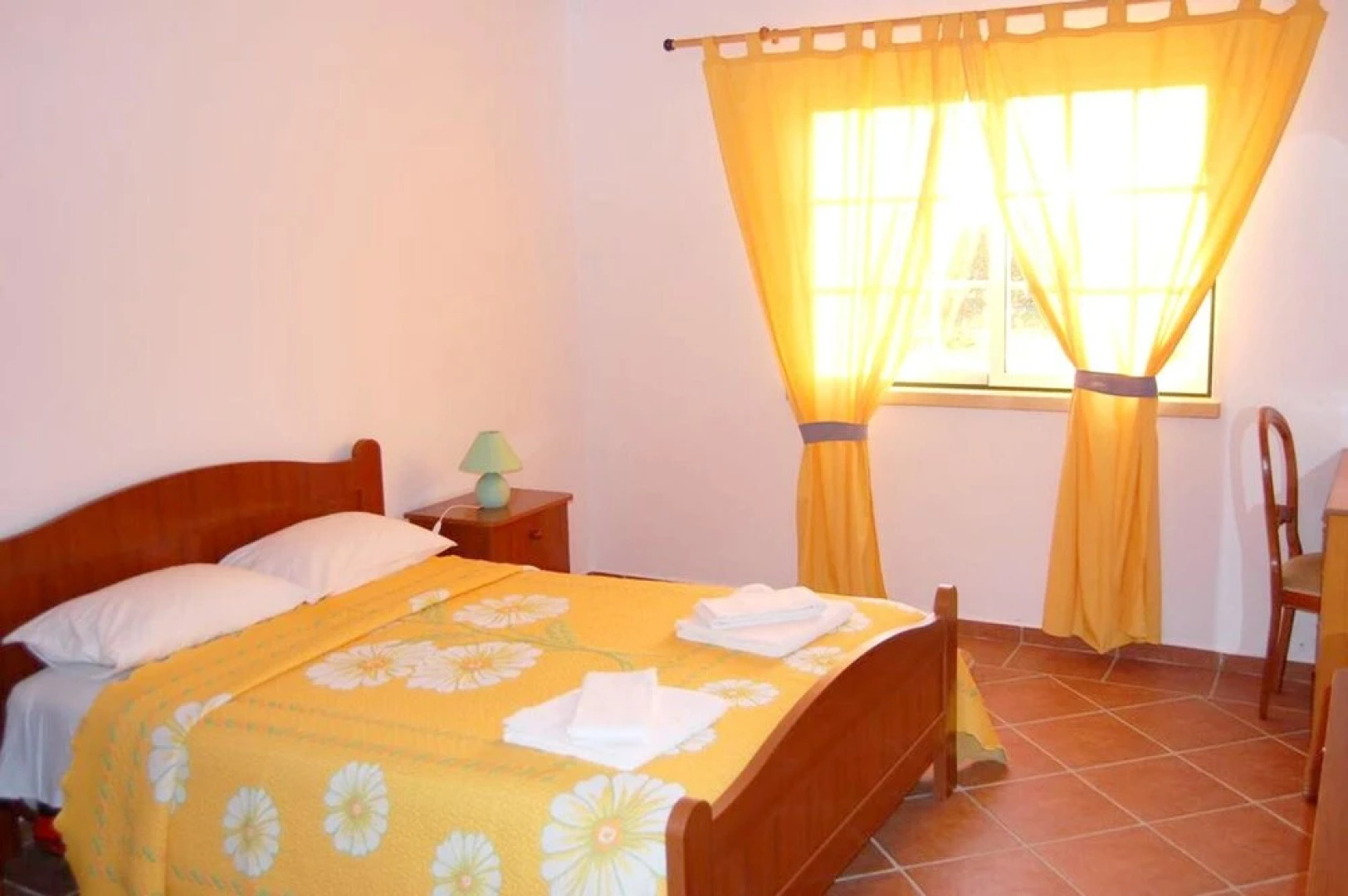 House With 2 Bedrooms in Ourique, With Wonderful Lake View, Pool Acces