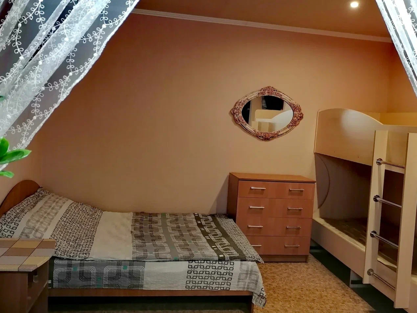 Economy Hotel Lastochka