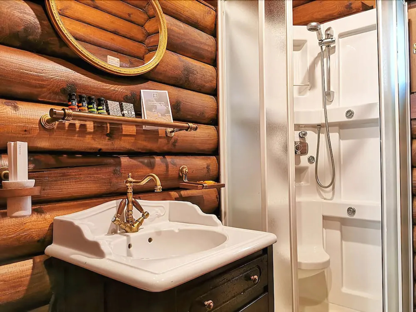 All Seasons Paradise