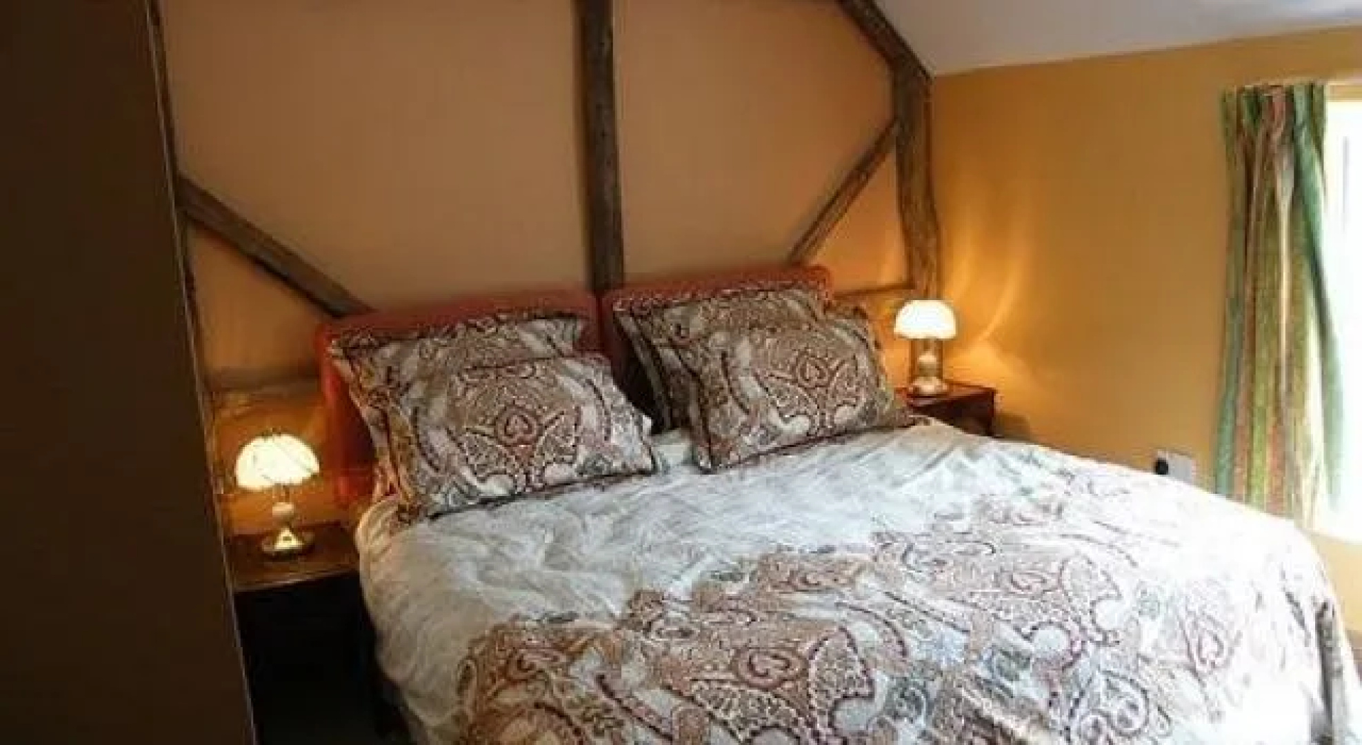 Sir Alfred Munnings Hotel