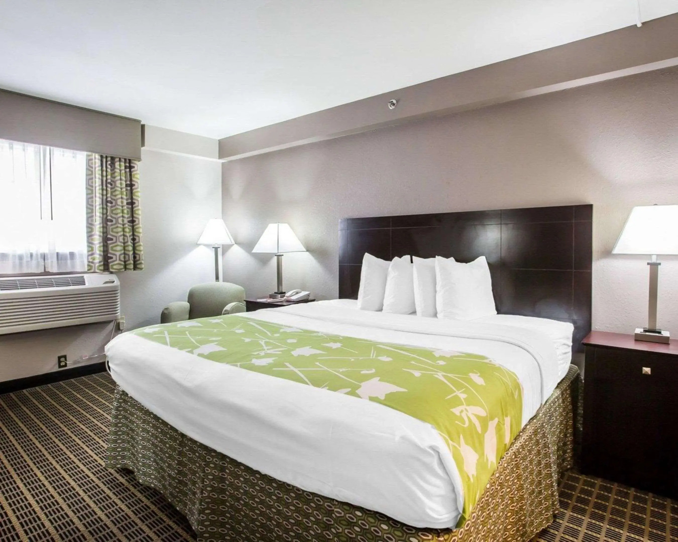 Econo Lodge Birmingham - Hoover