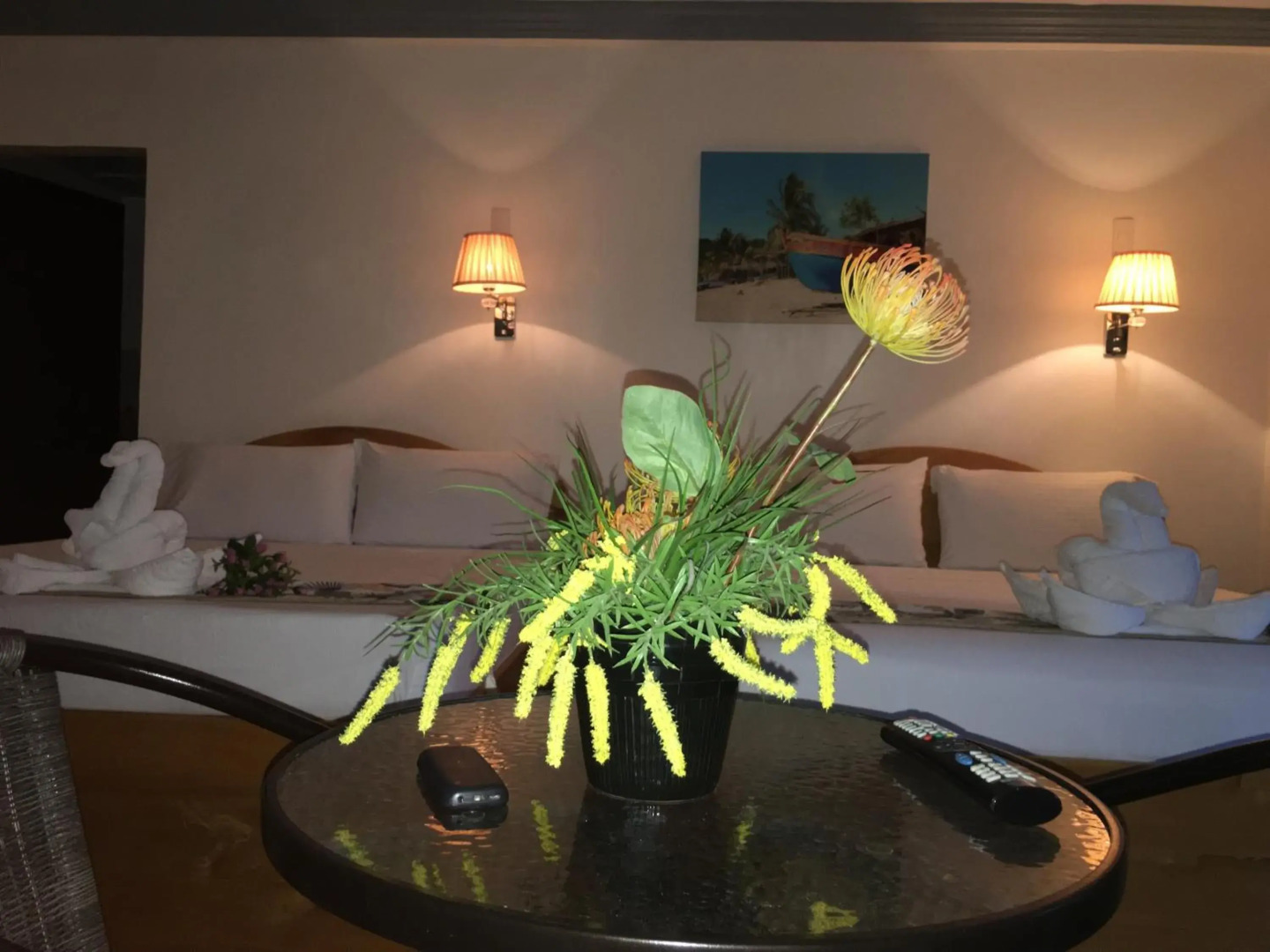 Aloha Seaside  Resort