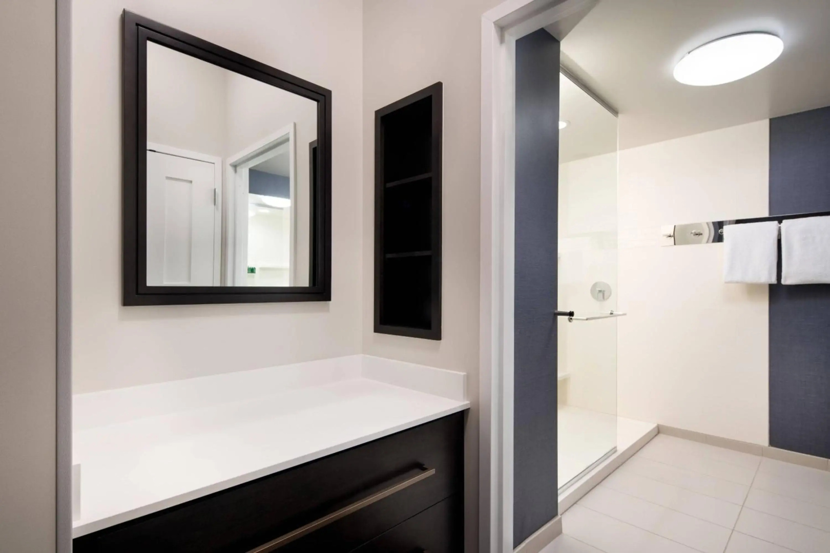 Staybridge Suites London by IHG