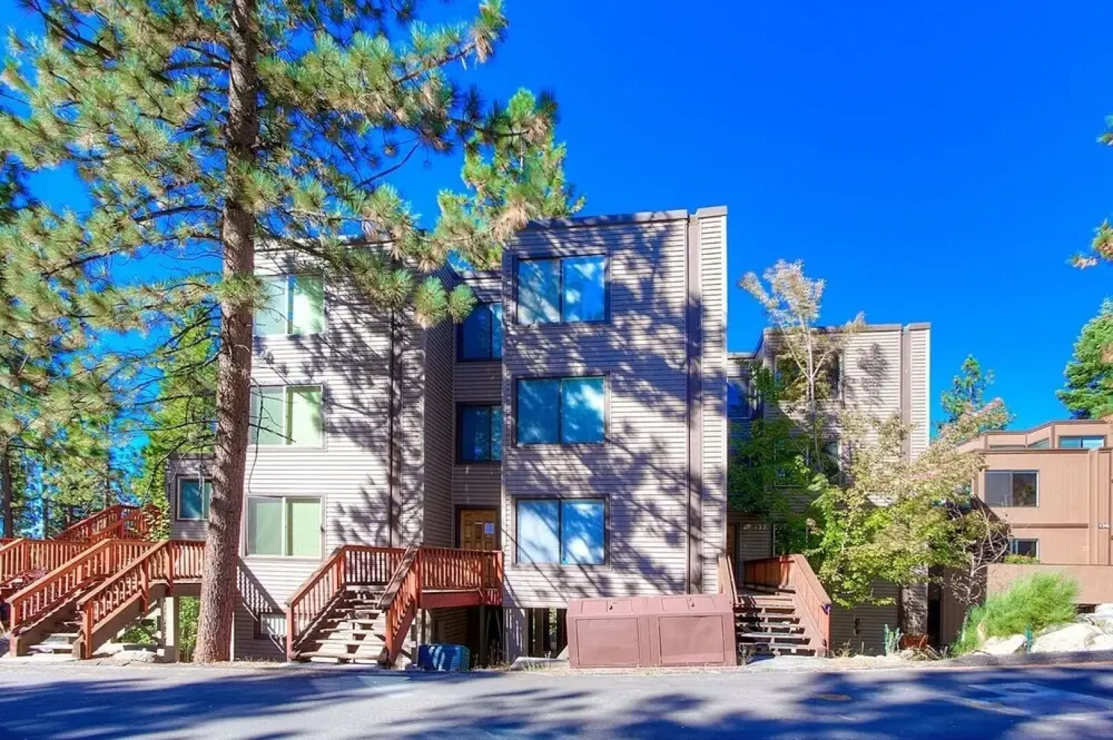 Village Pleasure 3 Bedroom Condo by RedAwning