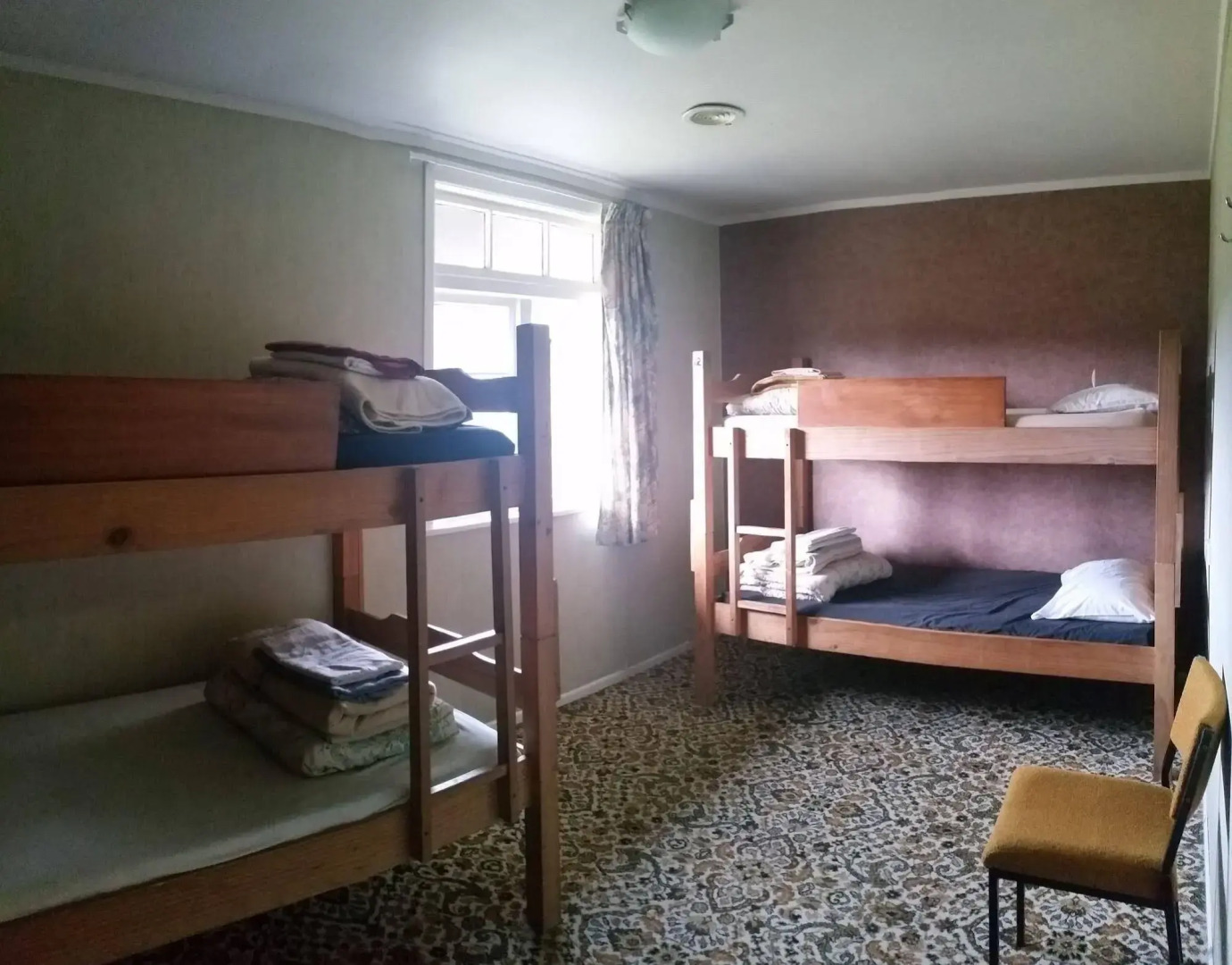 The Crossing Backpackers