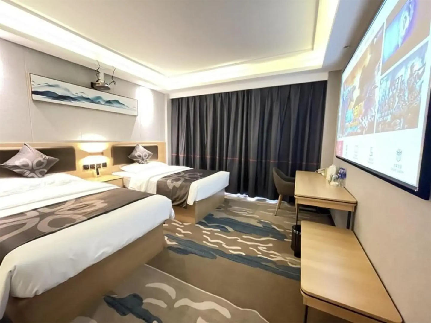 Feronia Hotel Sichuan Ganzi Baita Park