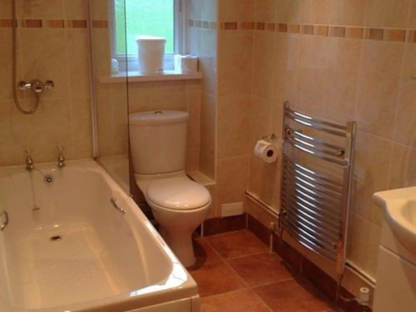 Llangeview Lodge