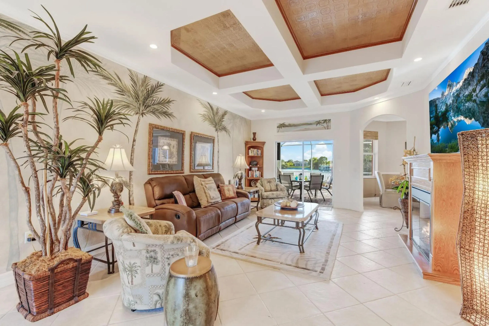 Villa Key Largo - Heated Pool & Spa, Private Beach, with Bicycles - Roelens Vacations