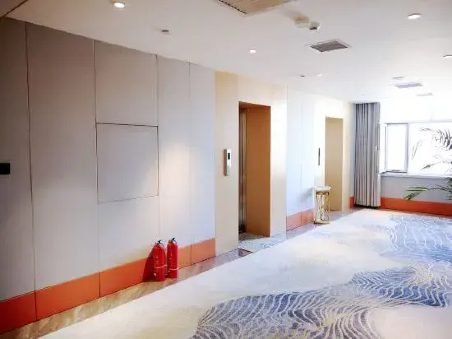 Huairen Taihezun Hotel
