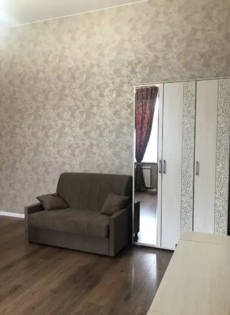 Апартаменты на улице Октябрьской Революции 223