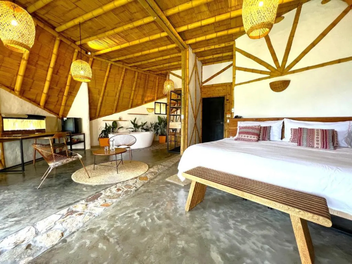 Ceiba by Masaya Collection